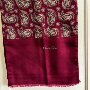 CHRISTIAN DIOR Classic 138x27cm Burgundy Wool 100% / Silk 100% scarf